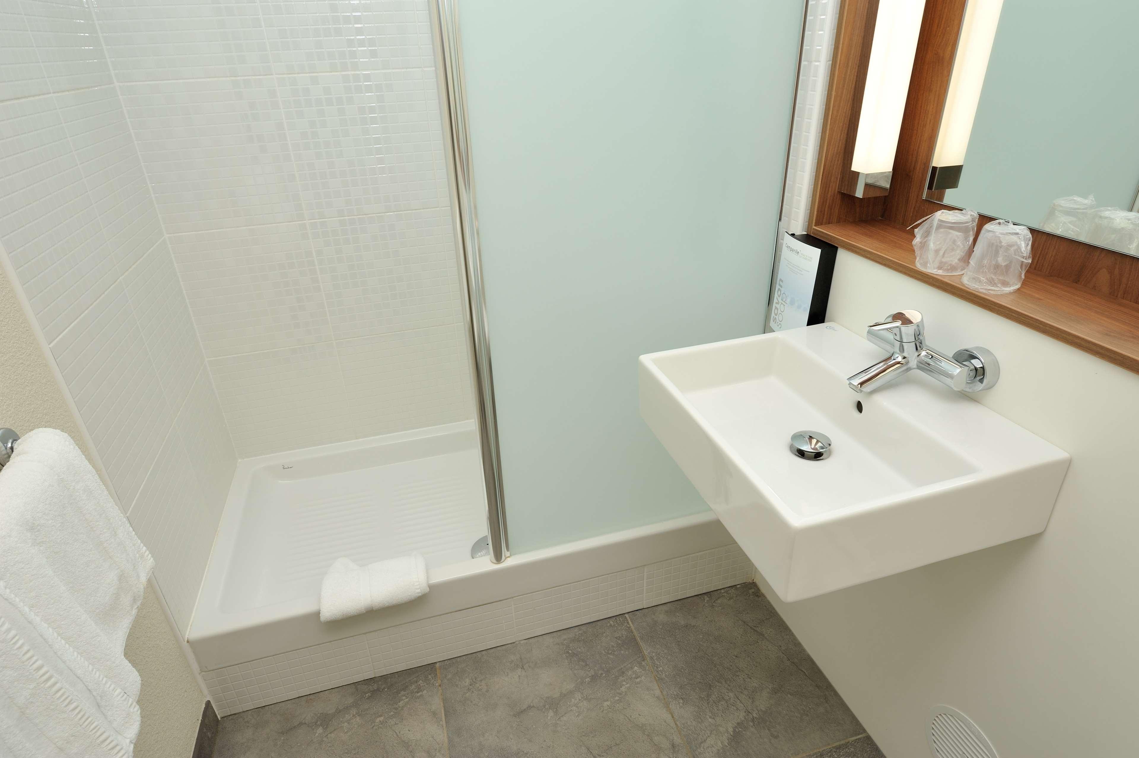 Campanile Montelimar Nord - A7 Sortie 17 Hotel