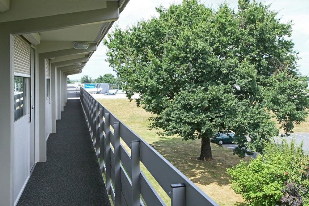 Hotel Campanile Montelimar Nord - A7 Sortie 17 Les Tourrettes