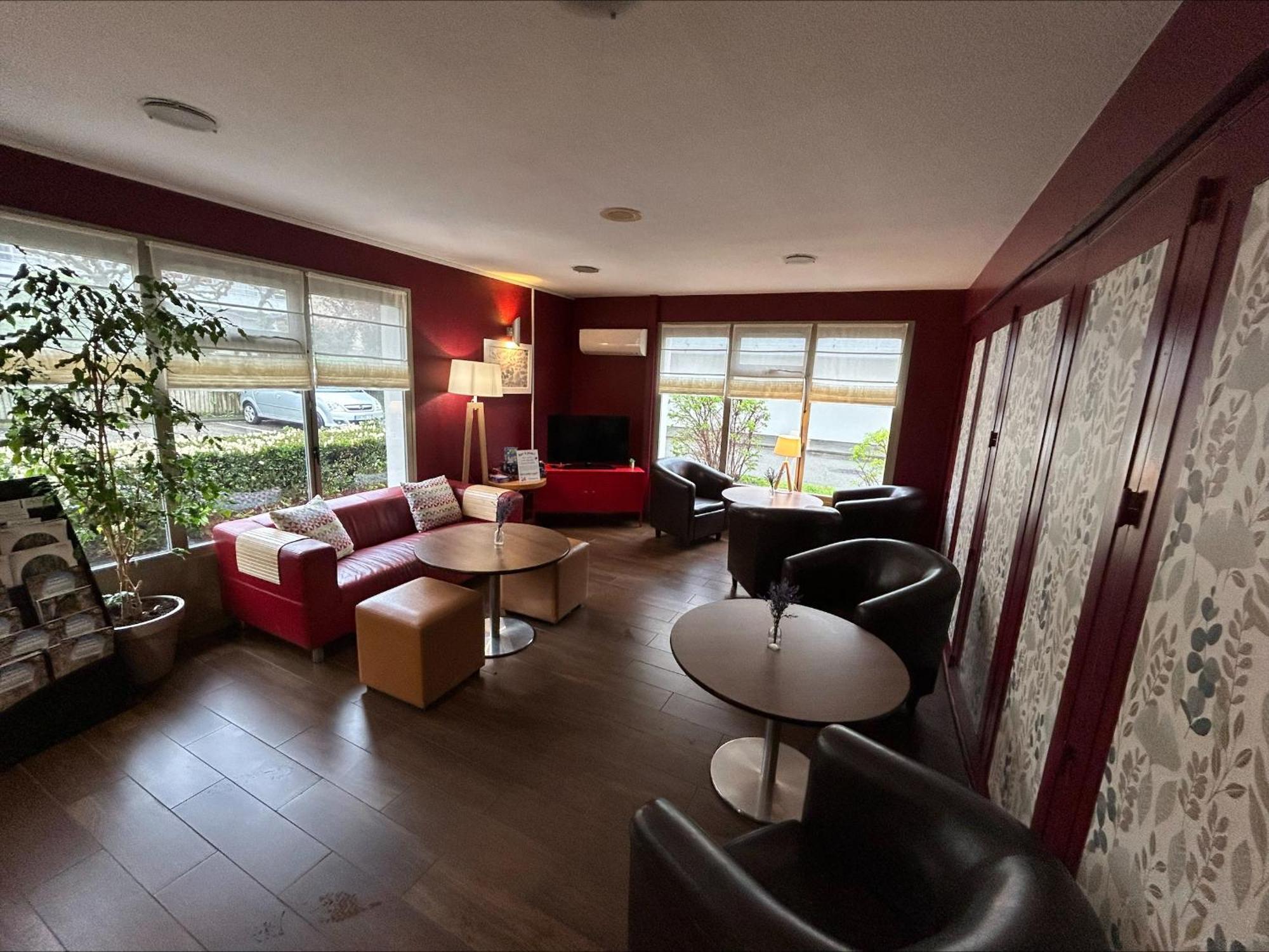 Campanile Montelimar Nord - A7 Sortie 17 Hotel 3*